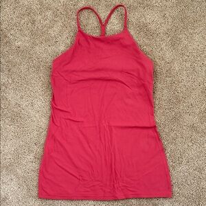 Lululemon top